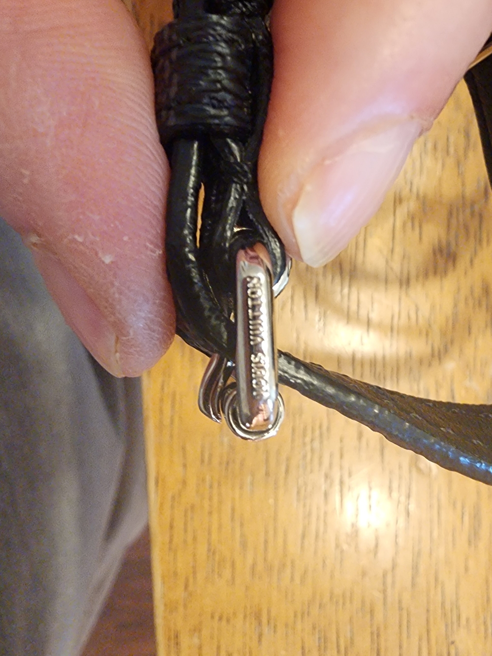Louis Vuitton Damier Graphite Sign It double bracelet with silver-toned LV logo - Picture 6 of 10